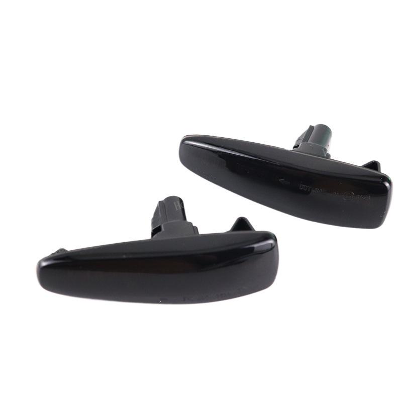 Mitsubishi Lancer, Outlander, Eclipse LED Yellow Flowing Fender Turn Signal Light