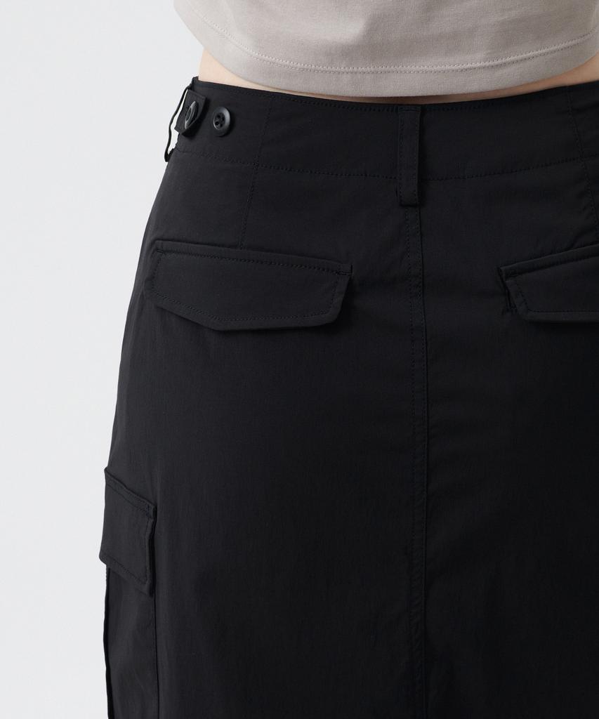 Musinsa Standard Woman Women'S Cargo Maxi Skirt [Black]