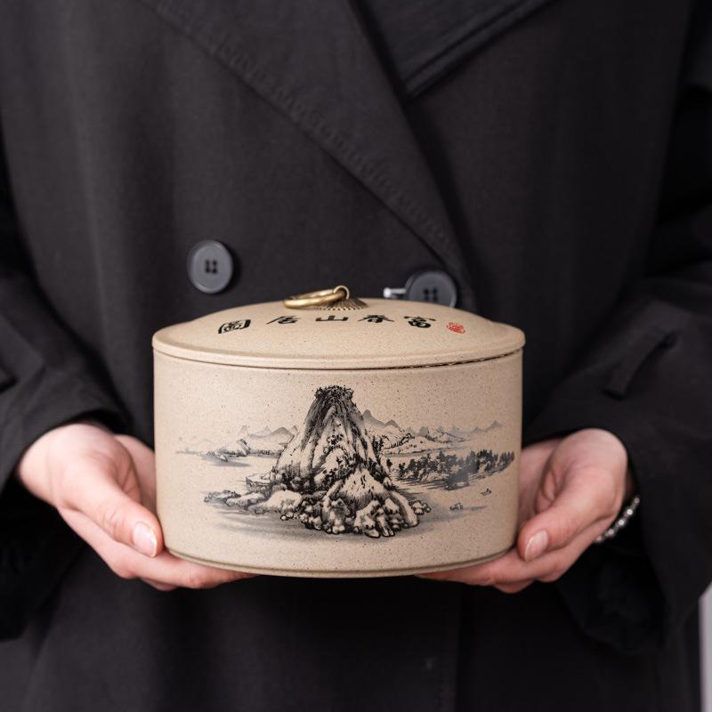 Old rock mud high-grade tea sealed jar large handmade boutique white tea red and green rock tea Pu'er loose tea jar