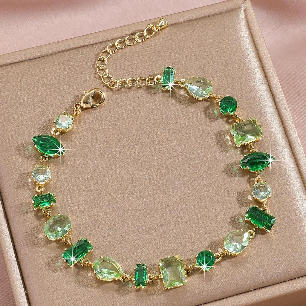 Bracelet Feuille Plaqué Or avec Incrustations de Zircon Hachuré et de Diamant