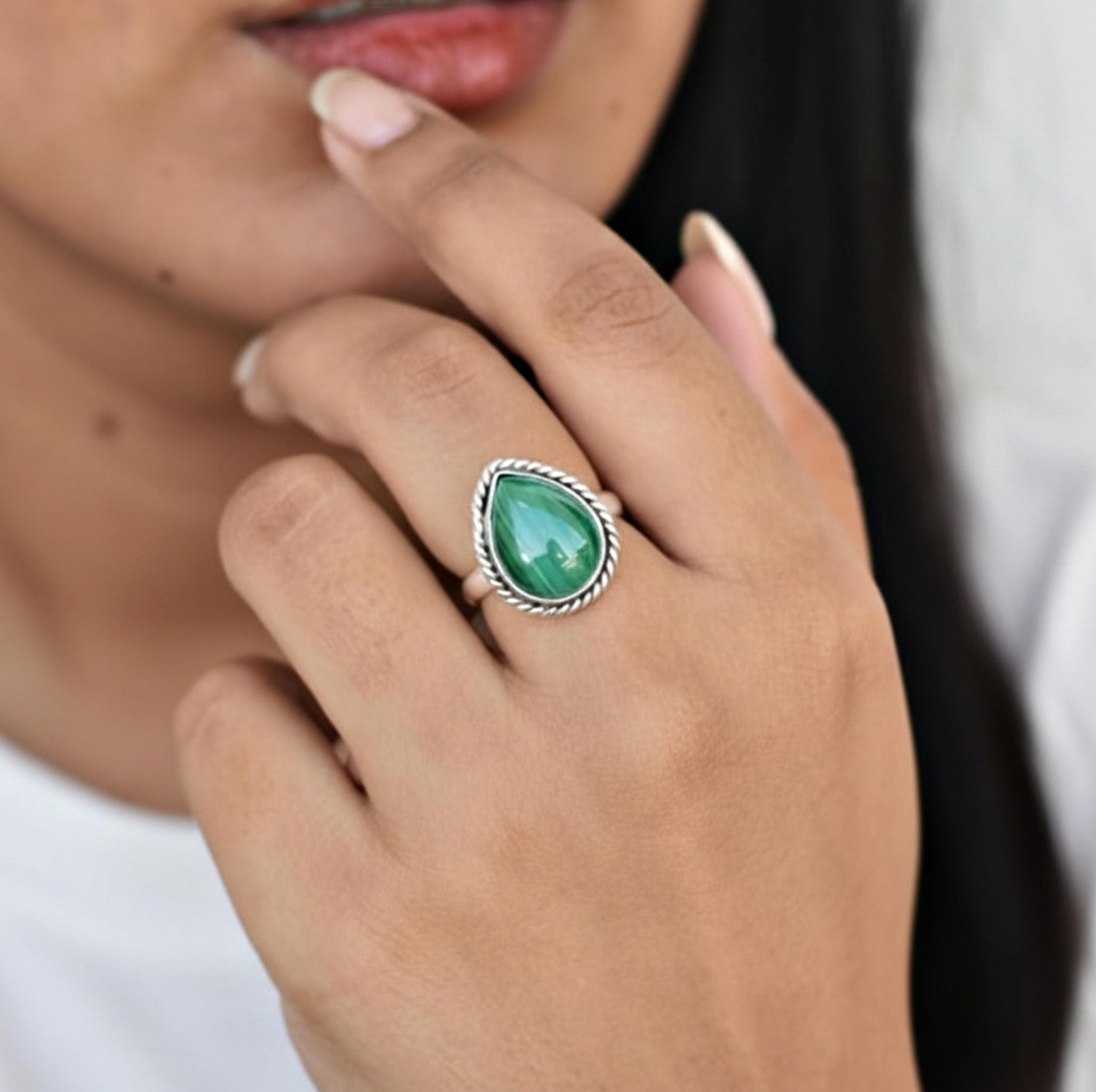 

925 Sterling Silver Green Malachite Ring, Handmade Pear Shape Gemstone Ring, Boho Statement Jewelry 12 срібний