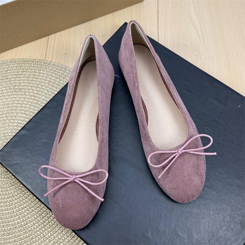 Fashion Flat Shoes for Women's 2025 New Retro Ballet Shoes Butterfly Knot Suede Shallow Round Toe Women's Shoes Large Size 44 43 42