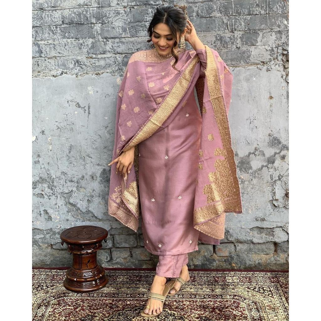 Viscose Chanderi Designer Kurti Pant Set Indian Bollywood Party Wear Kurta Set VGP-1399