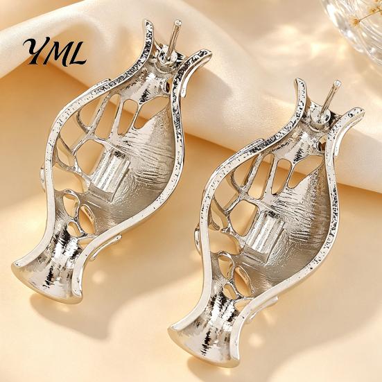 Hollow Vase Earrings 1 Pair Flower for Women, Retro Metal Shape Unique Lightweight Alloy Earring Earrings, DIY Bouquets Floral Holder Jewelry Wedding