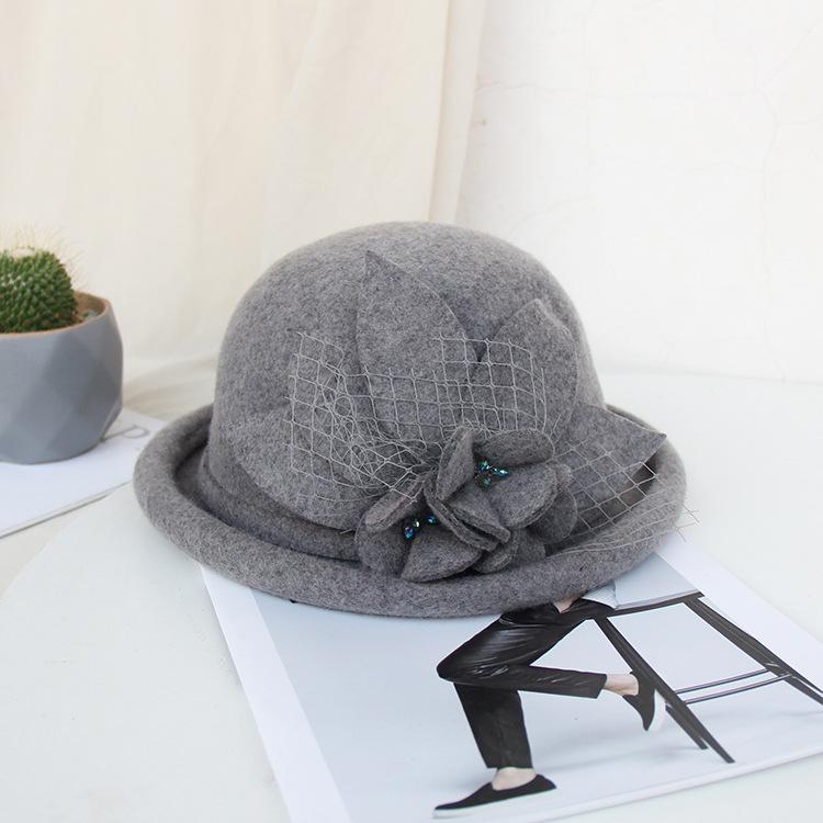 Hat Women'S Autumn And Winter Fashion Flower Bucket Hat Korean Version Of Crimped Wool Hat Women'S British Retro Bowler Hat