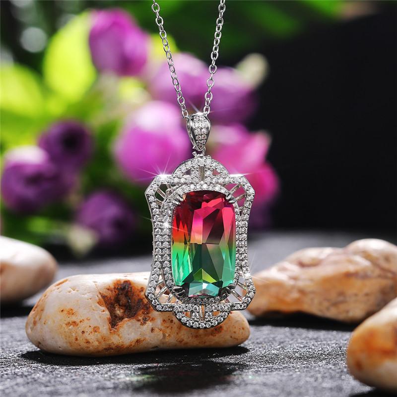 New Geometric Shaped Pendant Necklace Inlaid AAA+ Cubic Zirconia Luxury Accessories for Women Wedding Party Jewelry
