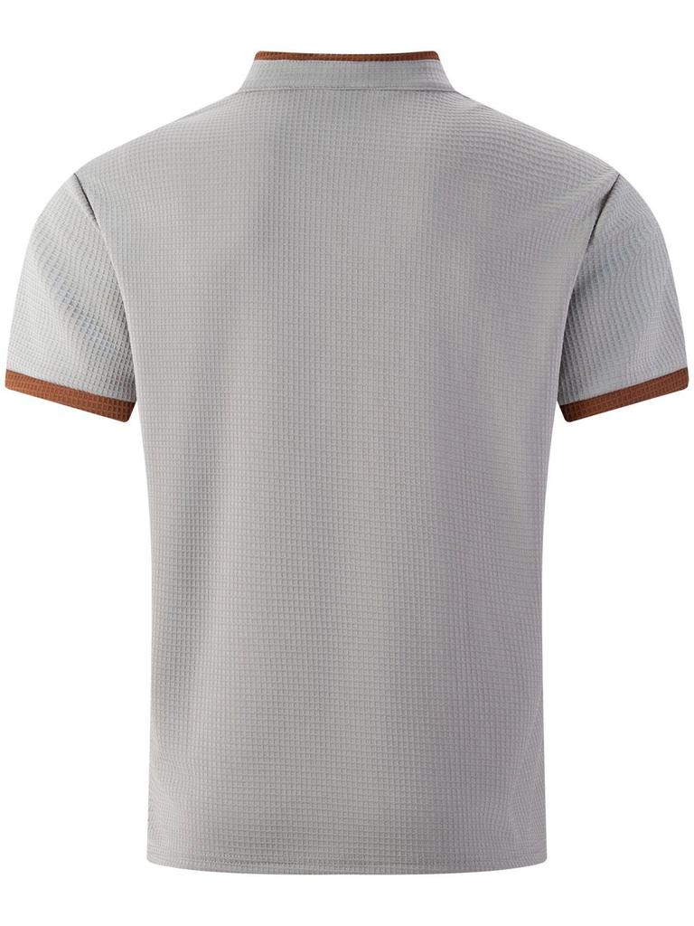 Men's Breathable Plaid V-Neck Short Sleeve Casual T-Shirt with Contrast and Versatile Pocket