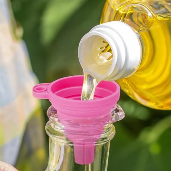 Kitchen Funnel Food-Grade Silicone Foldable Funnel Easy To Clean Collapsible Kitchen Funnel Bottles Vials Perfume Container