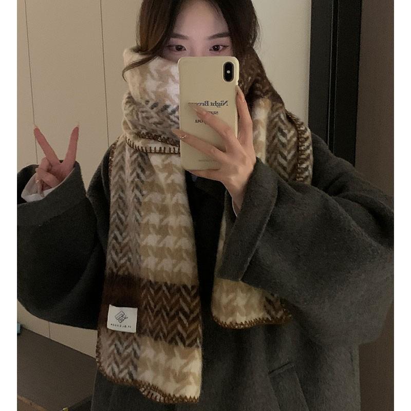 Scarf women's autumn and winter new warm and versatile high-end shawl dual-purpose atmosphere Christmas gift