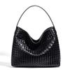 European and American Large Capacity Woven Single Shoulder Women's Bag, Fashionable Commuting Tote Bag, Underarm Bag