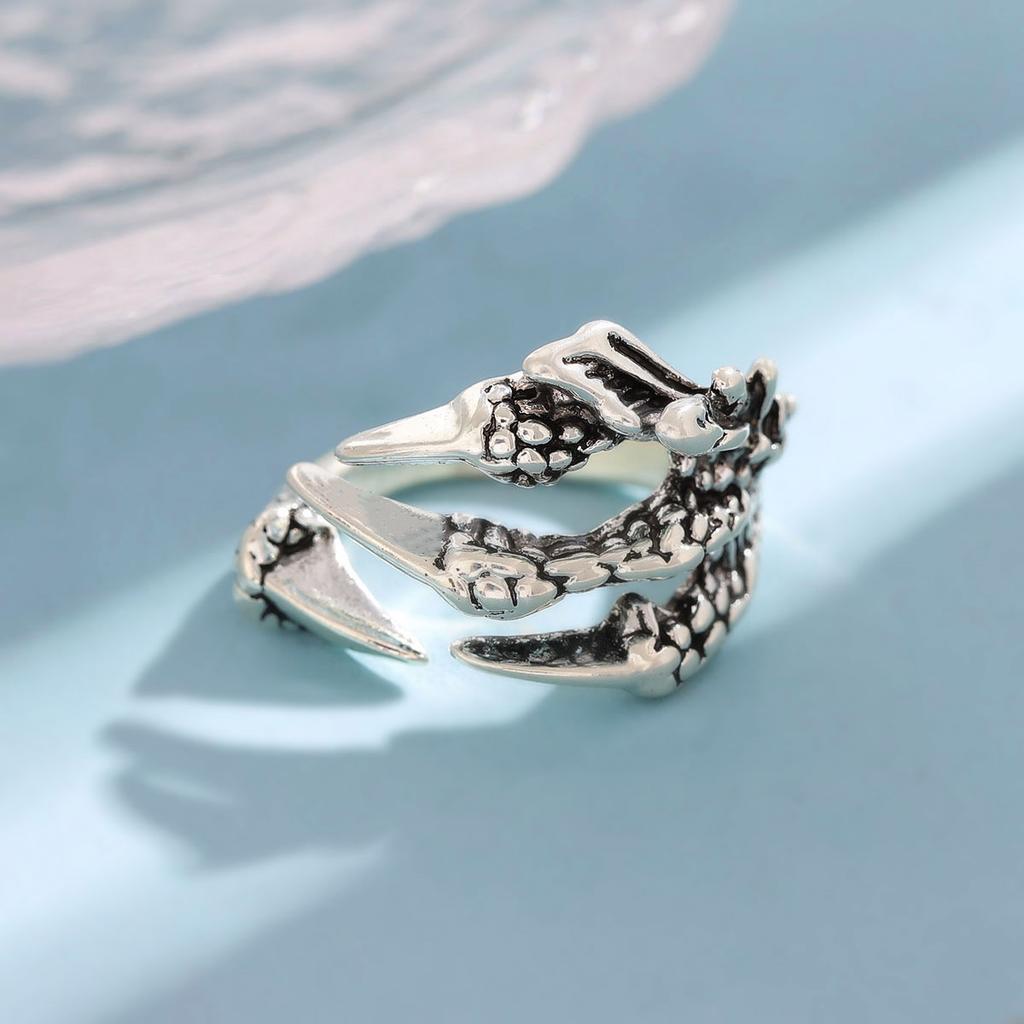 New Retro Creative Dragon Claw 925 Sterling Silver Fashion Personality Dark Trend Cool Animal Opening Rings R354