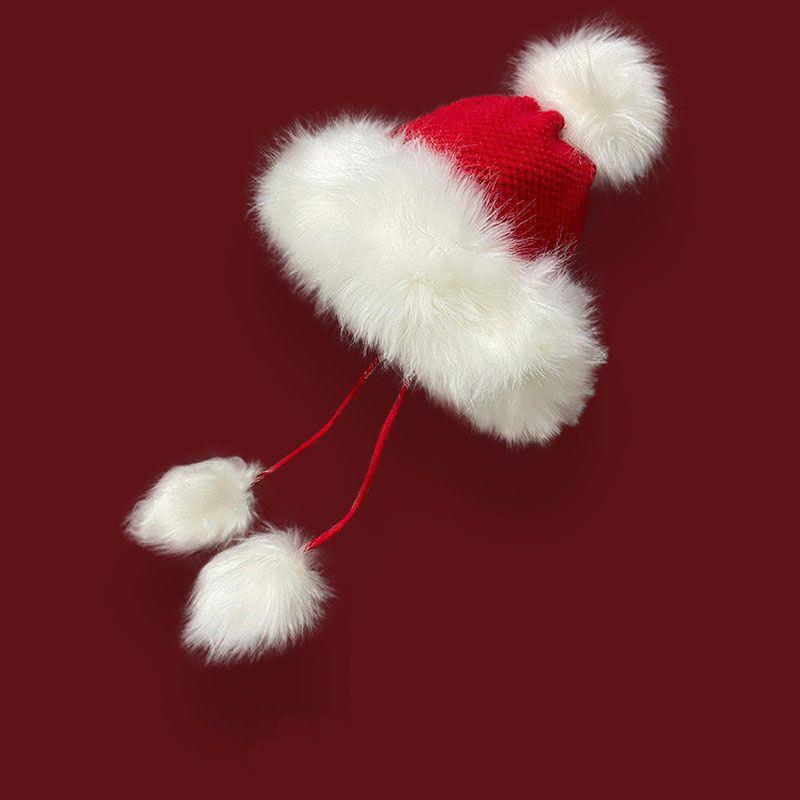 Women's Cute Soft Red Knit Christmas Bauble Hat with Fleece Lining – Stylish Lei Feng Design for a Sweet New Year Celebration