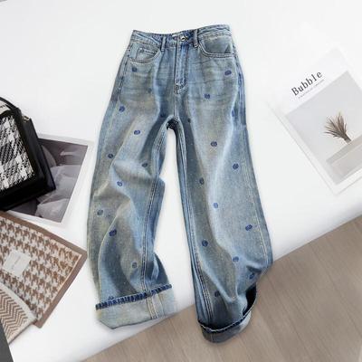 Na dół (odzież damska) – Dżinsy