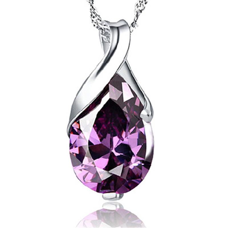 Korean Blue Crystal Topaz Clavicle Necklace: Niche Design Pendant for Girlfriend's Birthday