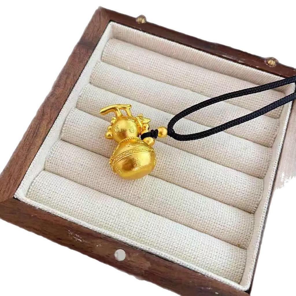 Retro Sand Gold Gourd Pendant: High Color Retention, Peaceful Style