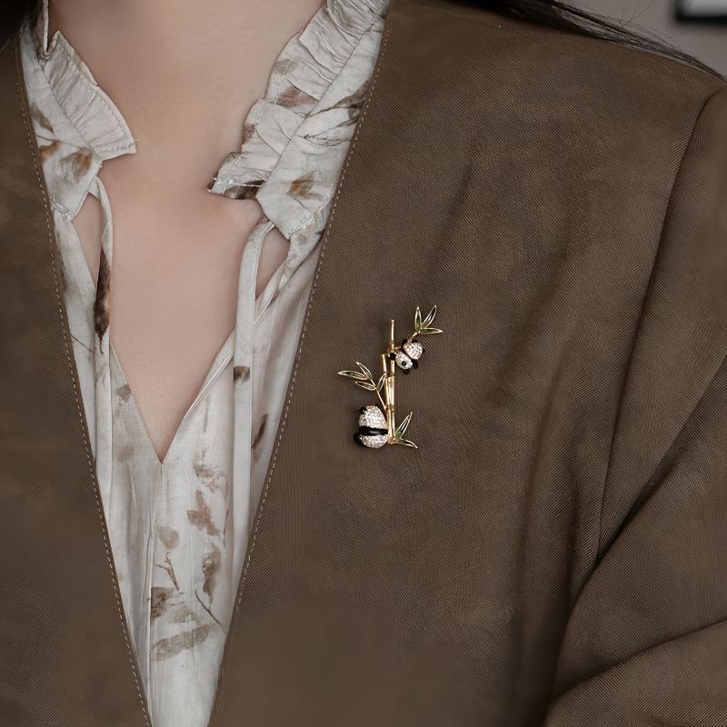 Panda Brooch, High-end Women's Chinese-style Bamboo Corsage, Light Luxury and Niche Design Sense Brooch