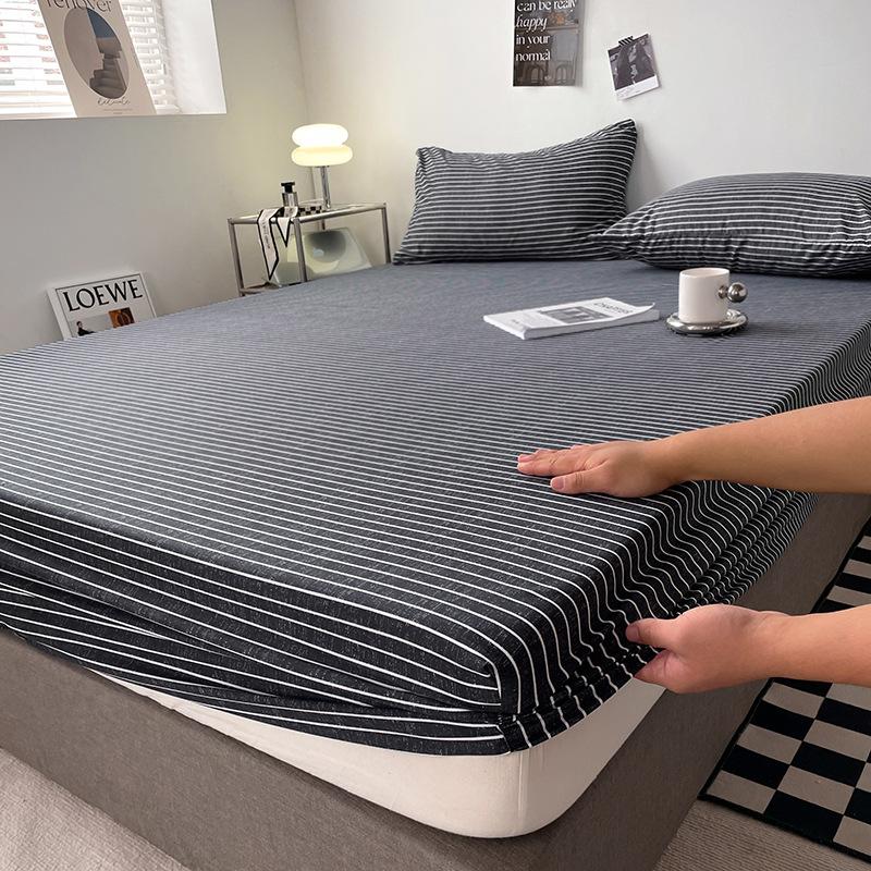 New Skin Friendly and Non Printed Style Bed Sheet, Solid Color, Simple and Dust-proof Bed Cover, Ximengsi Bed Protective Cover Hair