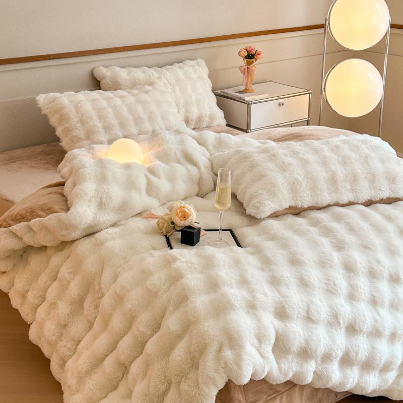 Plush Bed Four-piece Set, Plush Thickened Double-sided Milk Plush Thermal Bed Sheet, Quilt Cover, Pillowcase Three-piece Set