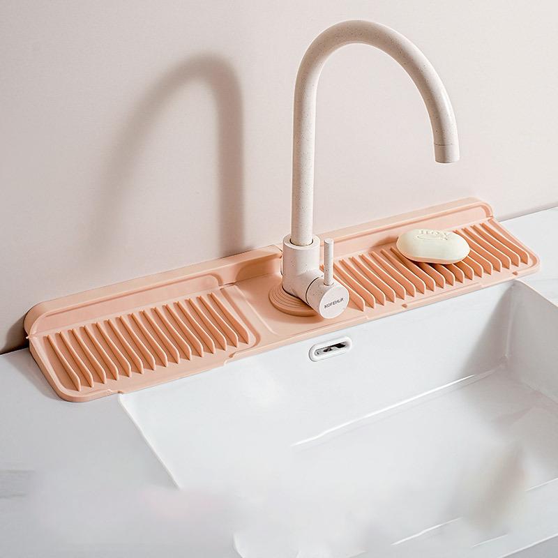 Faltbarer Silikon-Spritzschutz für Küchenspüle, mit 7° geneigtem Design| Schnell abtropfende Armaturen-Rückmatte