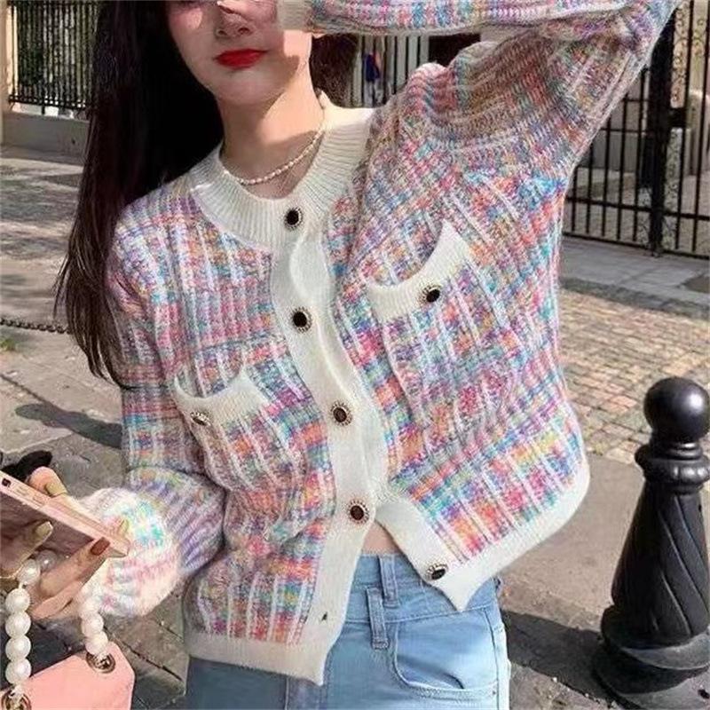 2025 Autumn New Loose Rainbow Sweater Cardigan Female Korean Version Temperament Small Fragrant Style Knitted Cardigan Jacket Female
