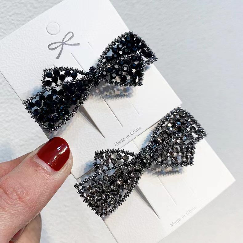 Elegant Rhinestone Bow Hair Clip - Crystal Luxury for Stylish Moms & Princesses