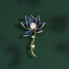 Women's Elegant Lotus Flower Brooch Floral Lovers Chest Flower Coat Enamel Pins Fashion Dressing Wedding Jewelry Gift