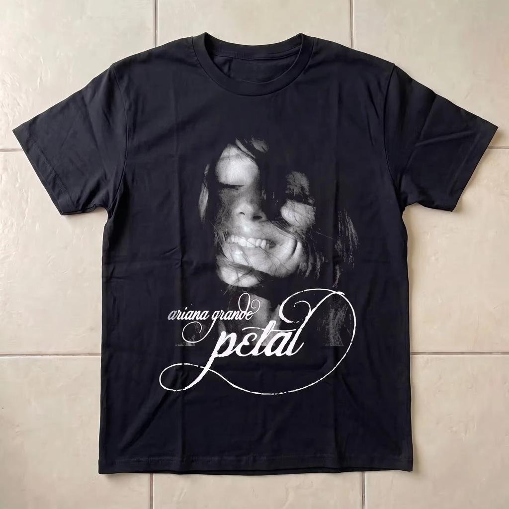 T-shirt Grafica Petali Ariana Grande Vintage Cotone Unisexs Unisexs T-shirt Estiva Streetwear