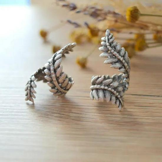 Nastavitelný geometrický prsten ze slitiny s olivovým listem pro ženy