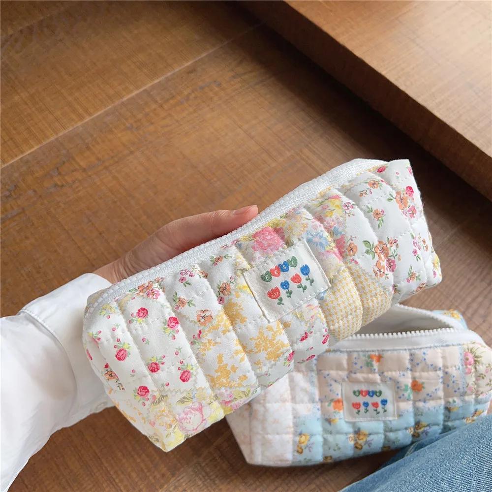 

Пенал с цветочным принтом, корейская модная сумка-карандаш с цветком для студентов, большая вместительная холщовая сумка для хранения канцелярских принадлежностей, школьные принадлежности