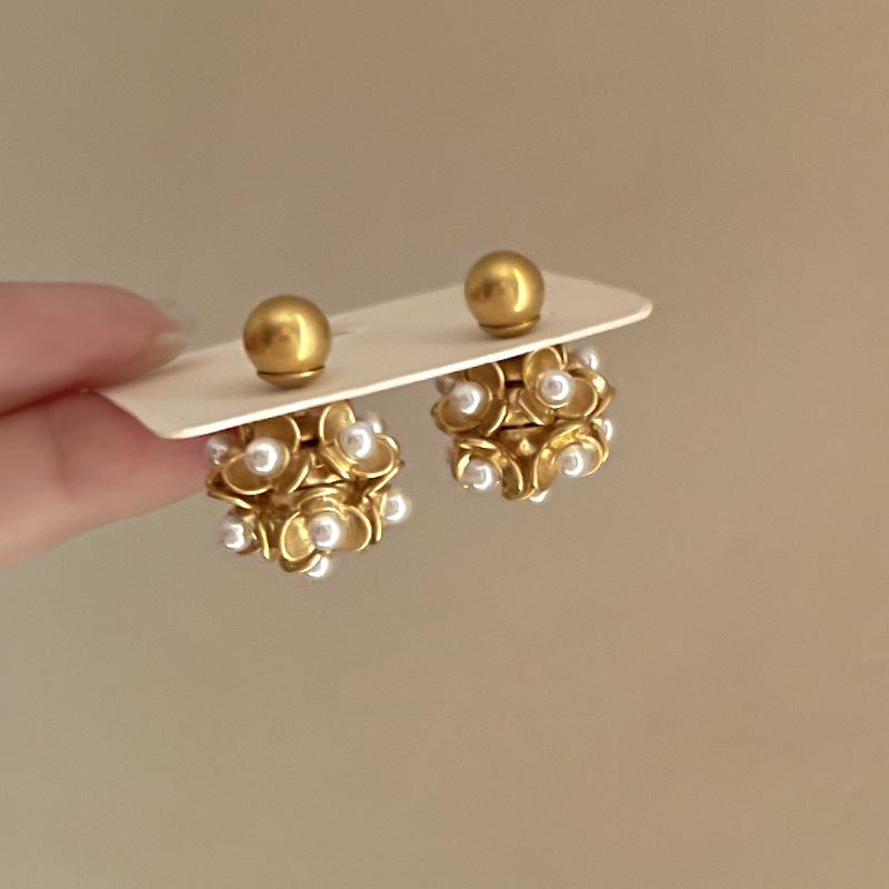 

Универсальные серьги в стиле ретро с металлическим жемчугом и цветком для женских украшений