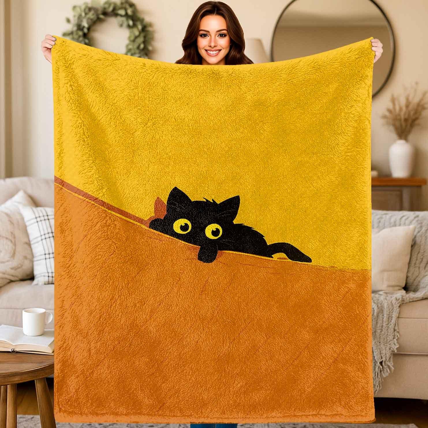 

A cat with a yellow background Flannel printed blanket suitable for all seasons suitable for living room office sofa and travel 75x100cm (30x40inch)