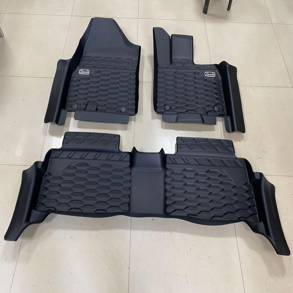 JAECOO J5EV 4-Door RHD Car with Eco-Friendly, Wear-Resistant, Non-Slip, Waterproof TPE Foot Mats