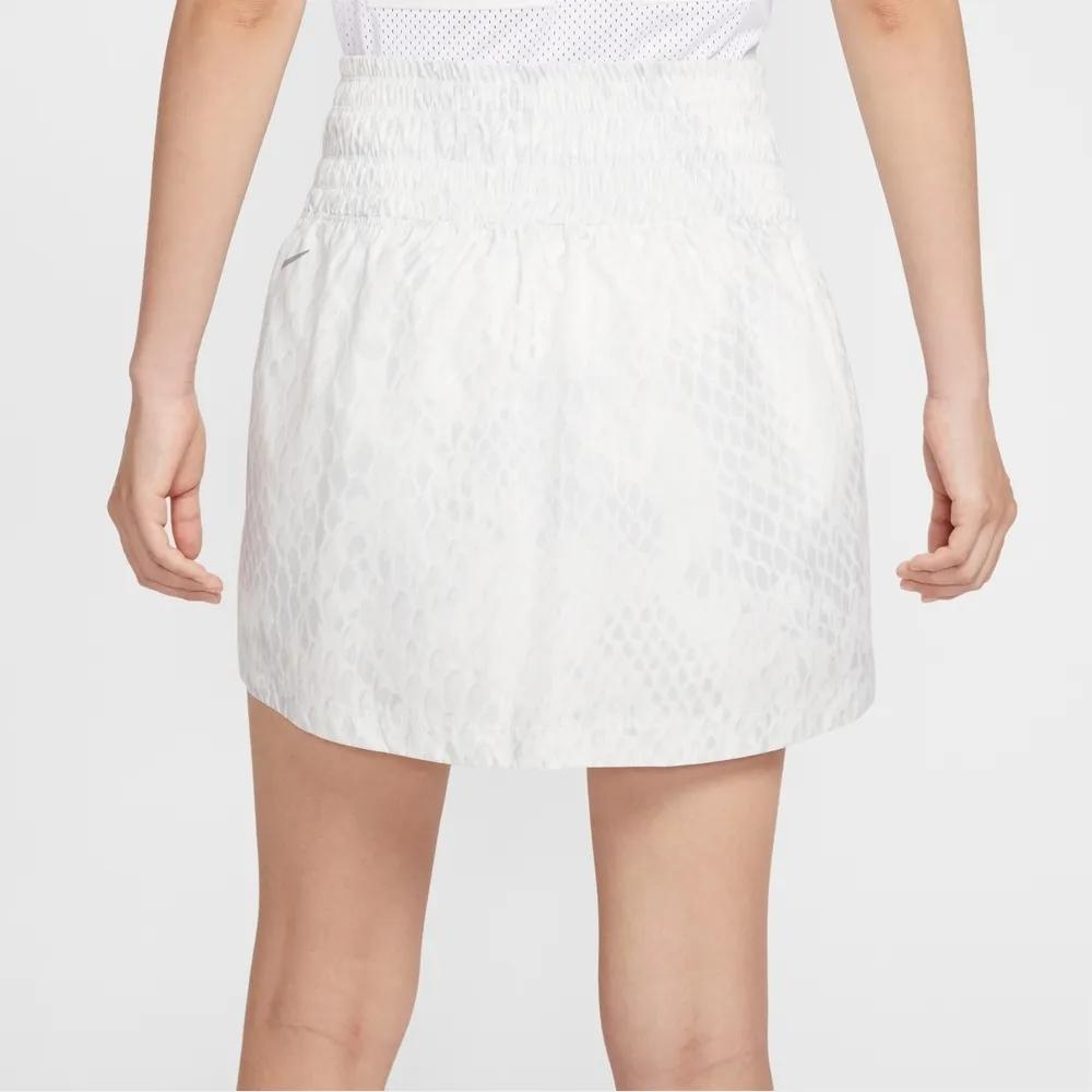 Nike Kobe Water-Resistant Woven Lightweight Comfortable Casual Skirt Women Skirts IB2721-100
