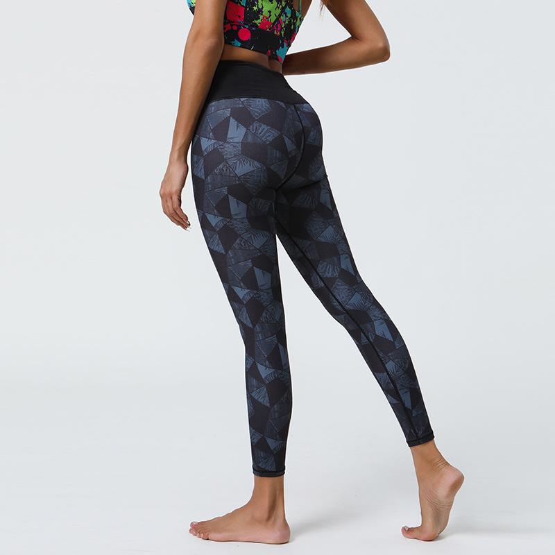 New Arrival Women's Yoga Leggings Soft Brushed Nude-Effect Printed Base Layer Yoga & Fitness Trousers Lightweight Style