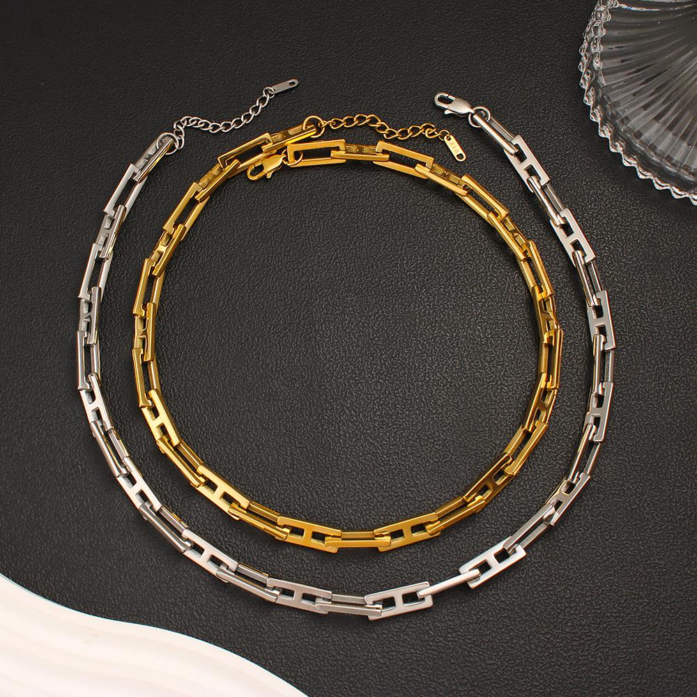 Conjunto de Pulseira e Colar de Corrente Feitos à Mão Banhado a Ouro 18K: Design Quadrado Espesso, Aço Inoxidável Polido.