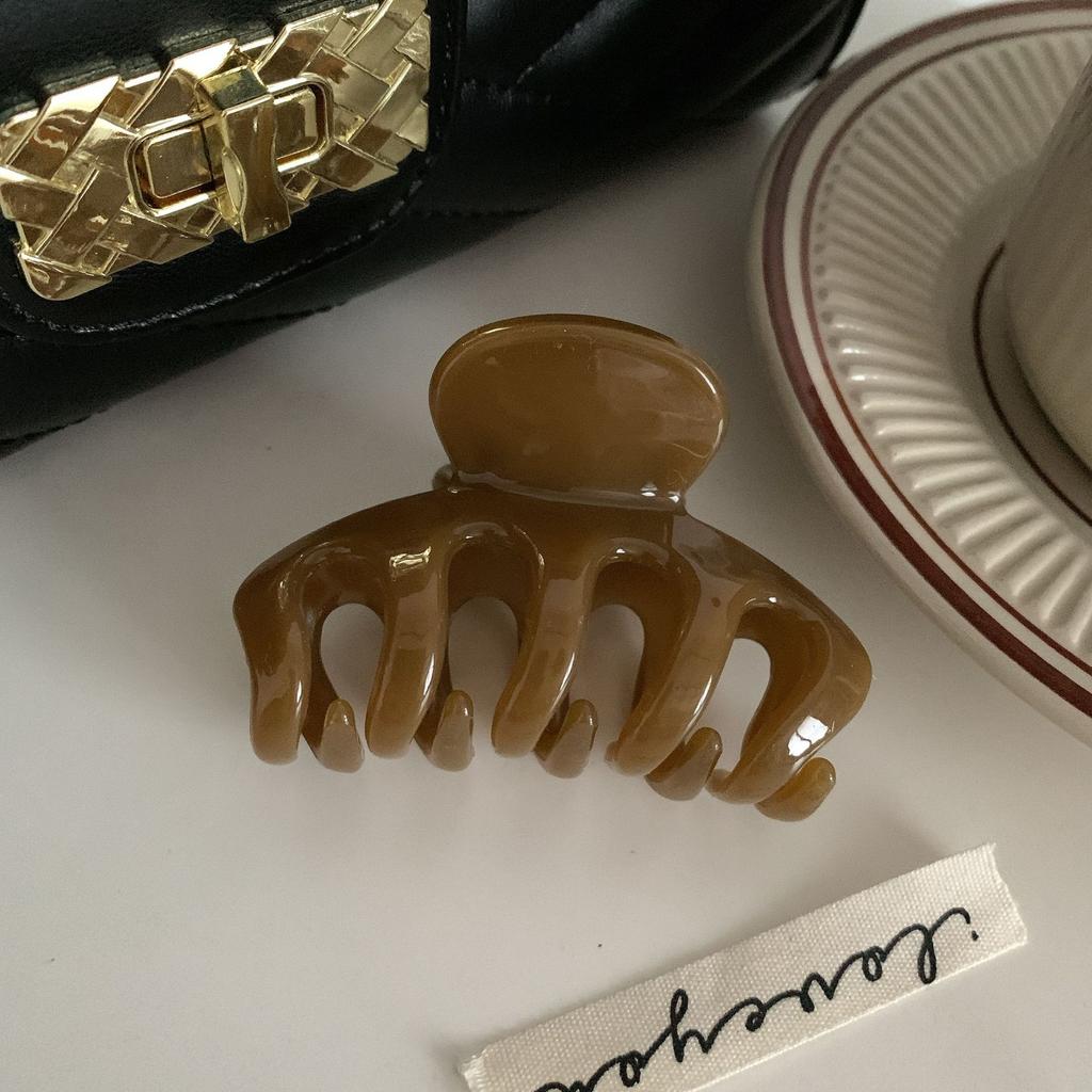 Fashion Women Hair Claw Elegant Colorful Solid Color Claw Clip Girls Hair Barrettes 7cm Hair Clips Hair Accessories  New