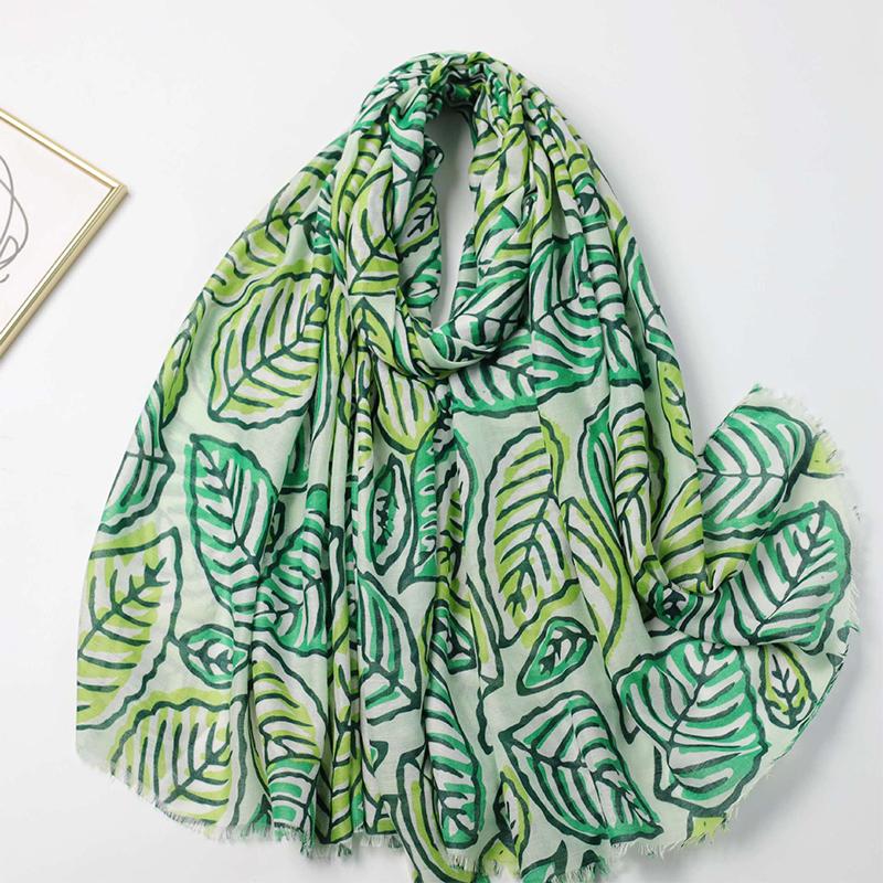 New Fashion Luxury Ladies Women Scarf Female Cotton Linen Shawl Tassel Four Seasons Versatile Floral Muslim Hijab 90*180cm