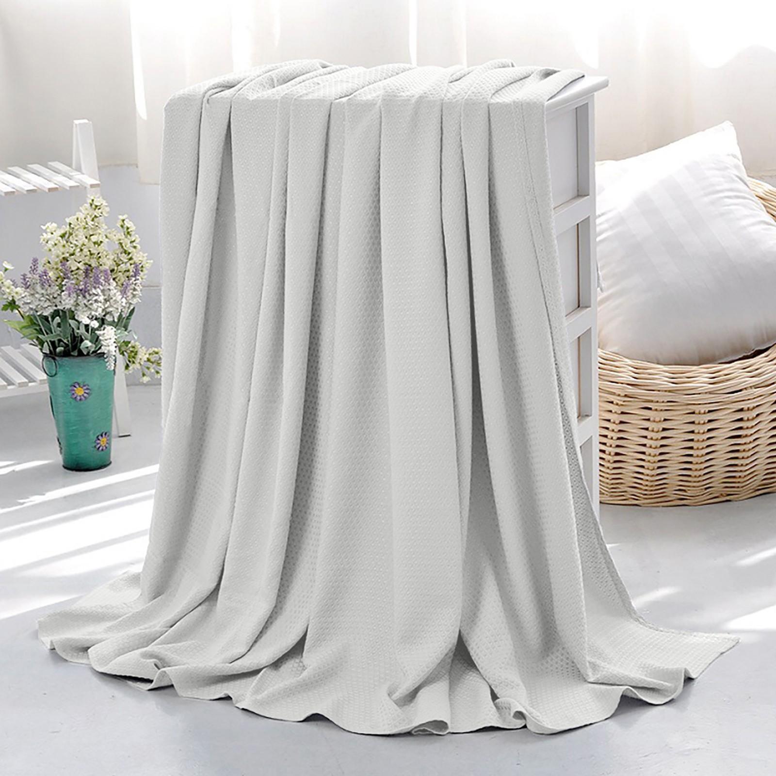 

Легкое дышащее летнее одеяло для кровати, легкое одеяло для любого использования, чтобы сохранять тело прохладным ночью для тех, кому жарко во сне S