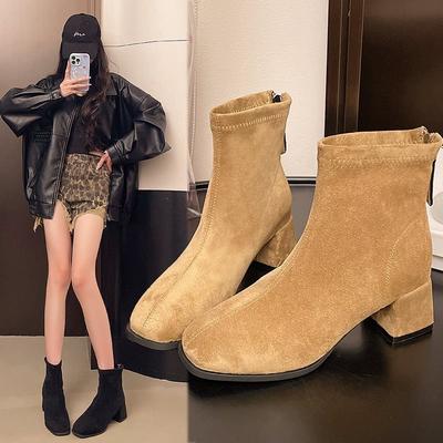 Square Heel After Autumn and Winter Zipper Retro Square Head Foot 2025 Fashion Boots Women's Suede Short Boots Are Not Tired, the New Models Look Thin