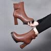 Spitze Mode-Stiefel Damenstiefel 2025 Herbst und Winter Europäischer und Amerikanischer Wind Wasserdicht Plateau Hoher Absatz Gürtelschnalle Lederstiefel Damen wa