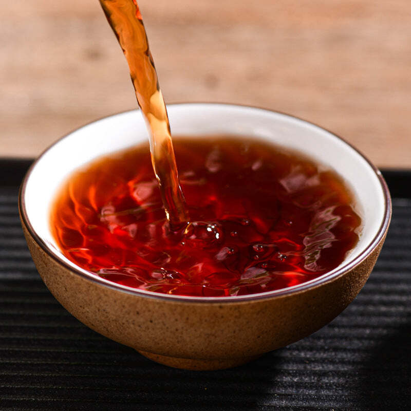 Yiwu Ripe Puerh Tea Cake Yunnan Qizi Premium Puer Cooked Tea Pu'er Shu 357g