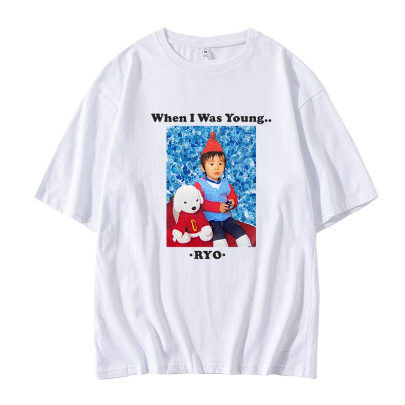Wearing The Same Autumn and Winter Fashionable Mens and Womens Shortsleeved Cotton Tshirts At The Concert of Youth