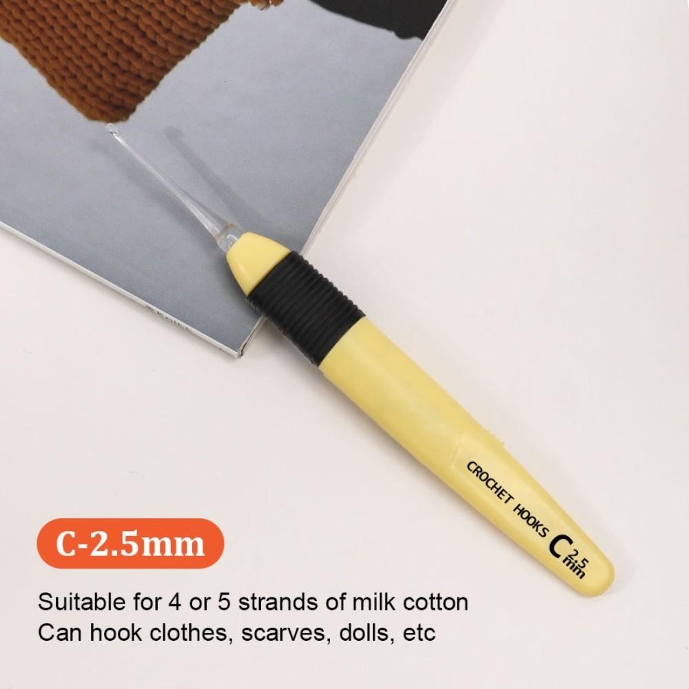 Random Color 2.5-6.5mm Crochet Hook Luminous Knitting Tool  Household