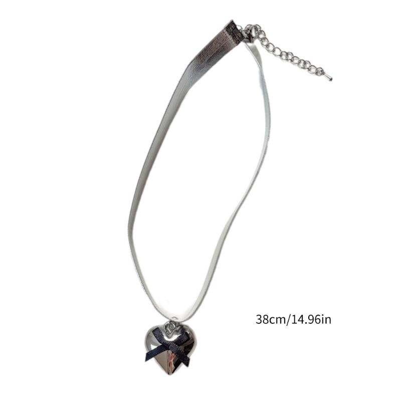 Adjustable Heart Pendant Necklace Handmade Love Shape Neckchain Stylish Clavicle Chain for Women Girls Elegant Chokers