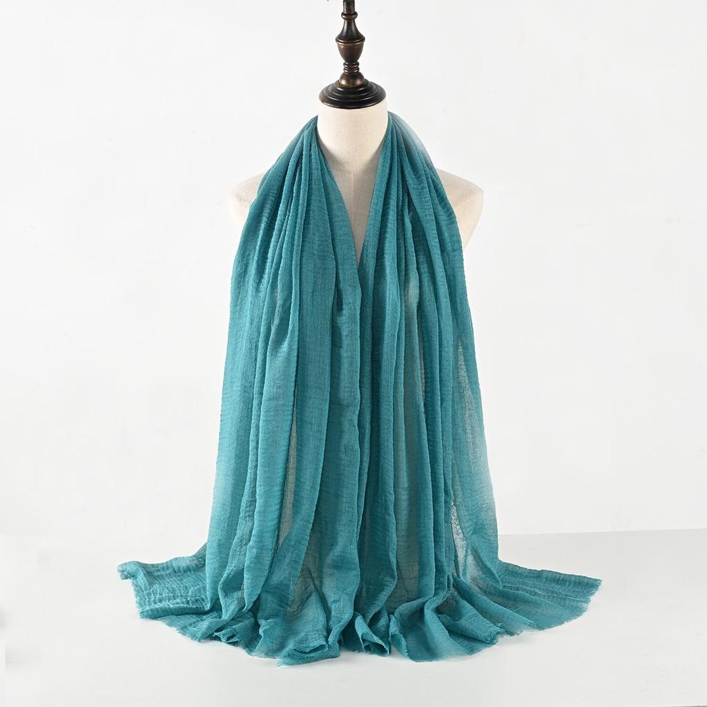 Crinkled Cotton-Linen Blend Scarf with Fringe - Solid Color, 90x180cm, Women's Headscarf