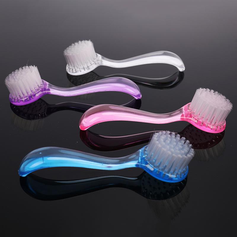 Plastic Handle Nail Brush Professional Manicure Tool Clean Dust Nail Art Tool