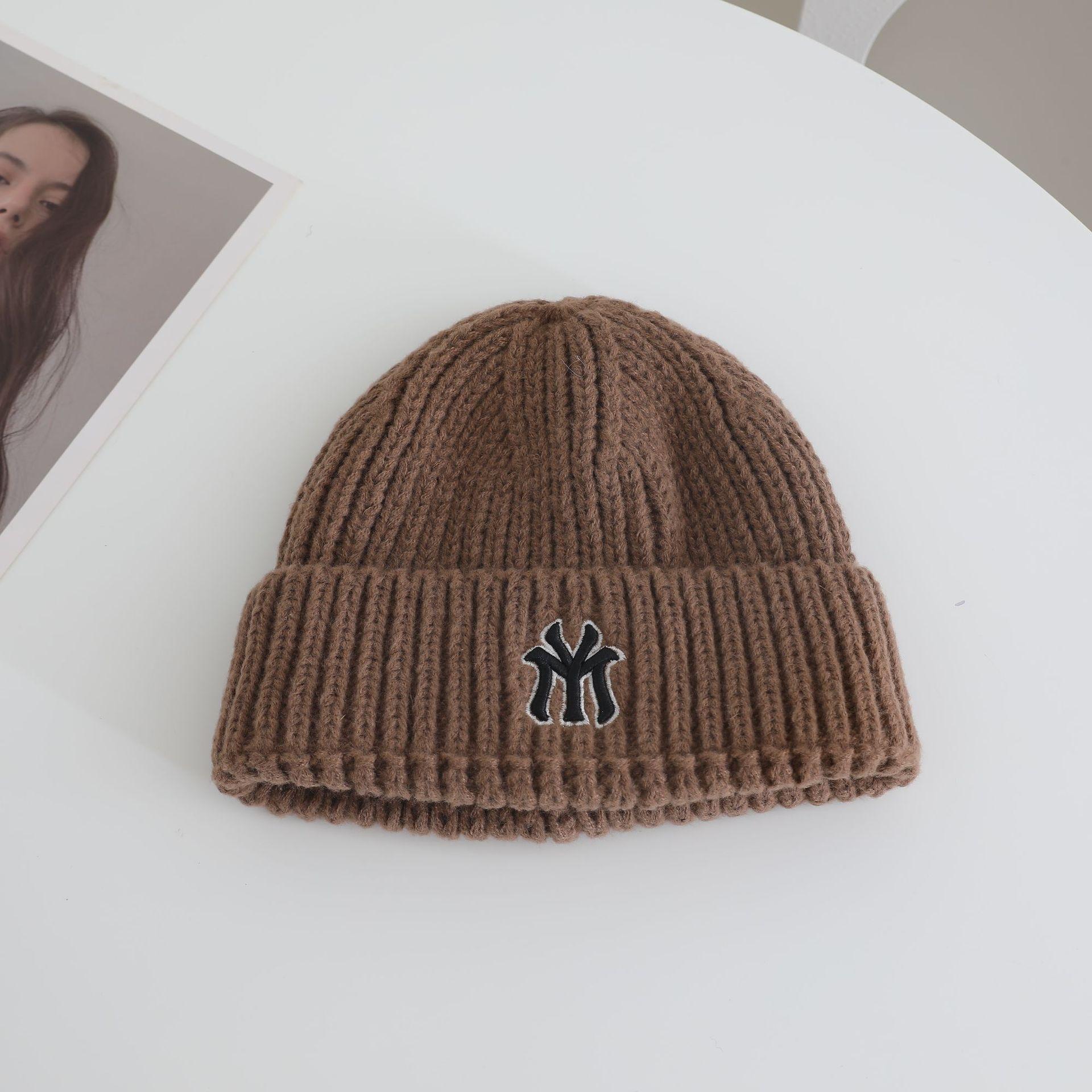 

New Autumn and Winter Products Warm Thickened Cold Hat Small Face Protection Ear Protection and Warmth One size