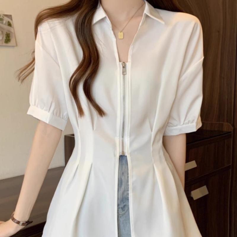 

Design-Savvy Waist-Cinching Plus Size Women s Short-Sleeve Shirt - Flattering Summer Top for a Youthful Look XL (Recommended for 130-145 lbs)