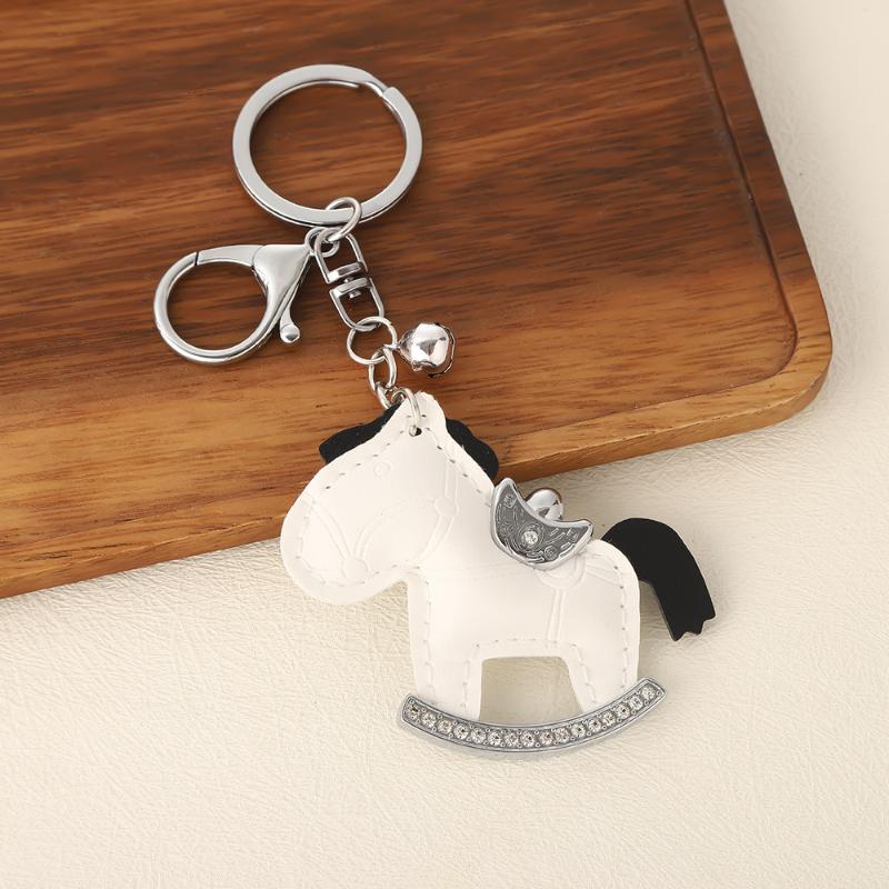 Damen Leder Tierkreiszeichen Pferd Schlüsselanhänger Tasche Anhänger Ornament Cartoon Pony Schaukelpferd Schlüsselanhänger Neujahrs Segensgeschenk