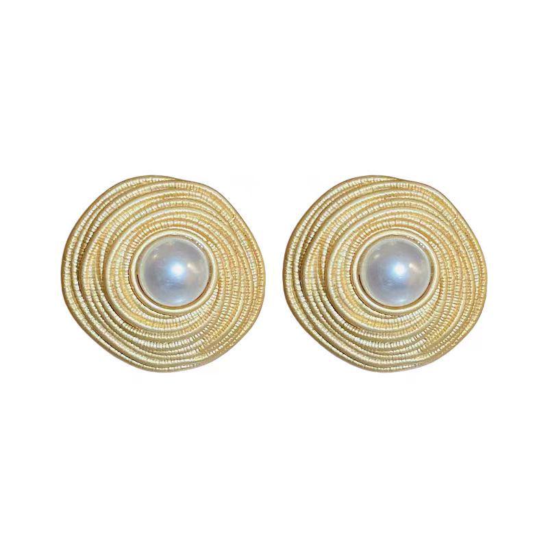 2024 French Baroque Pearl Stud Earrings: Elegant, High-End Niche Design for Women